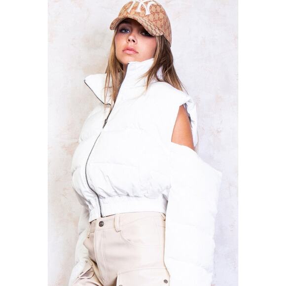 Rehab Lab Cold Shoulder Zip Front Puffer Jacket White Retro NWT Y2K V0001 - Picture 3 of 3